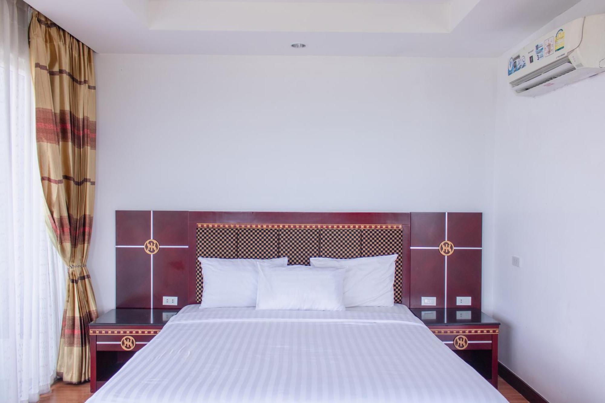 Jomtien Hisotel Экстерьер фото