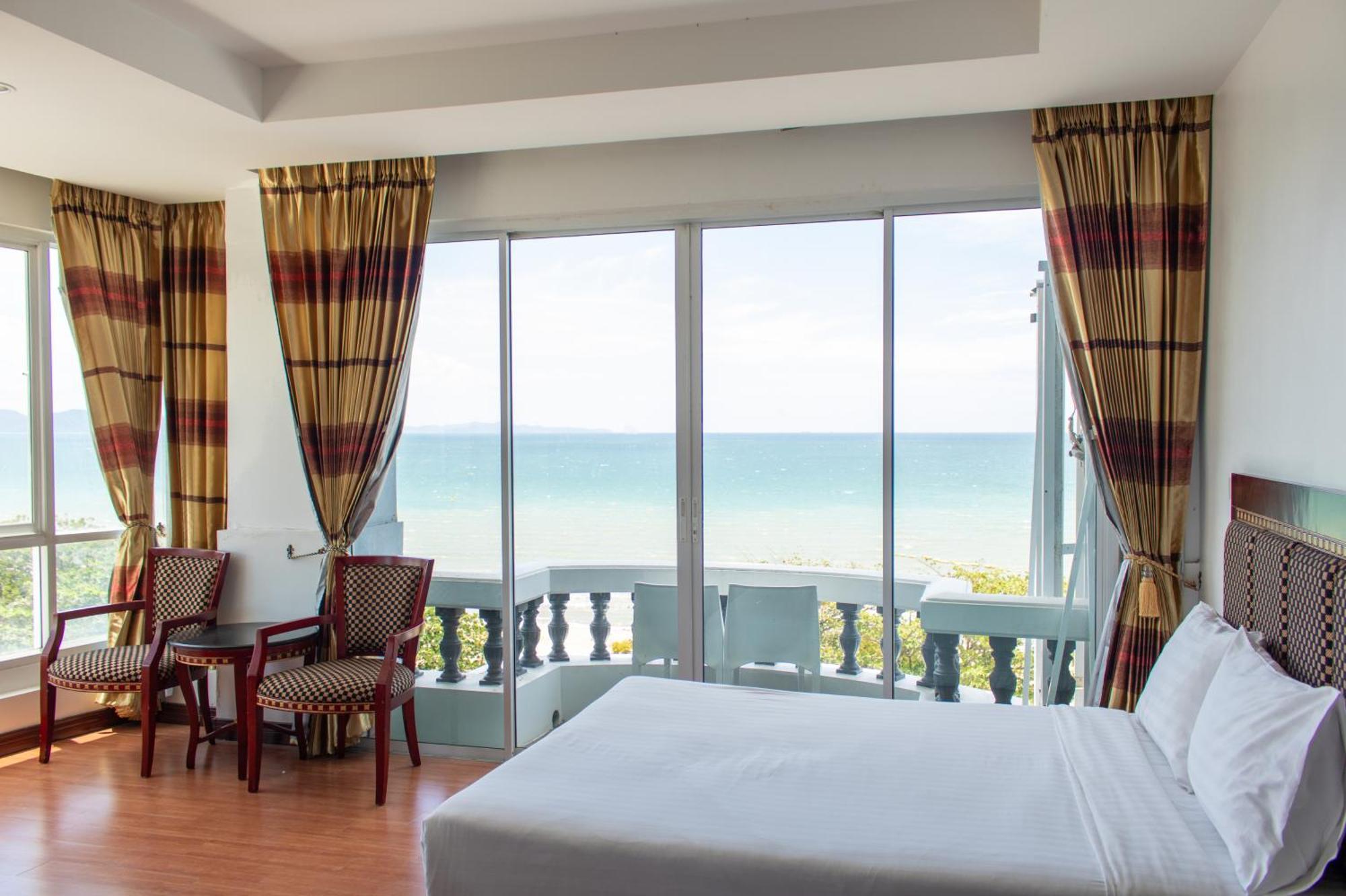 Jomtien Hisotel Экстерьер фото