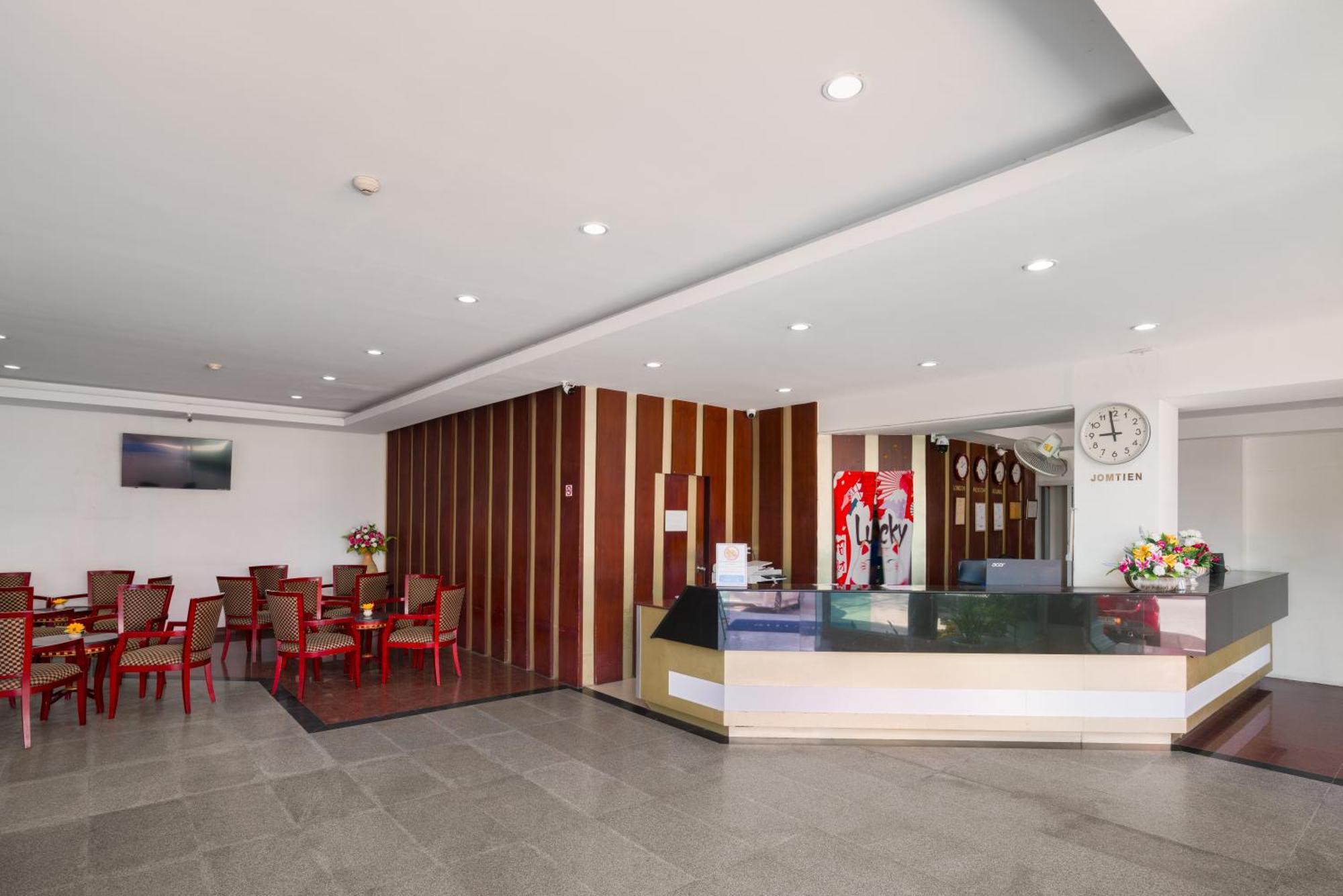 Jomtien Hisotel Экстерьер фото