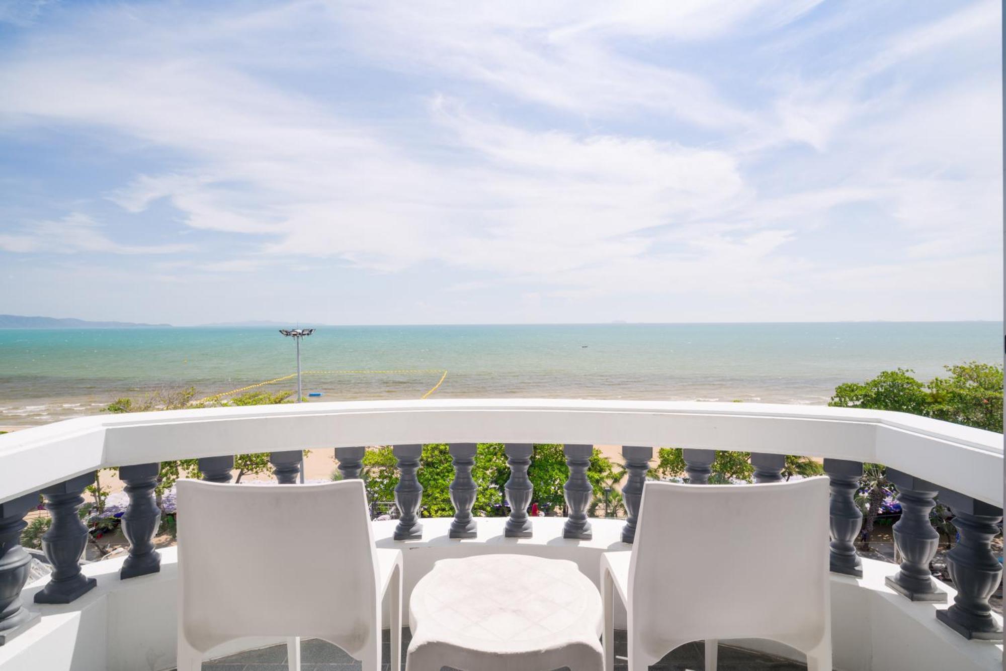 Jomtien Hisotel Экстерьер фото